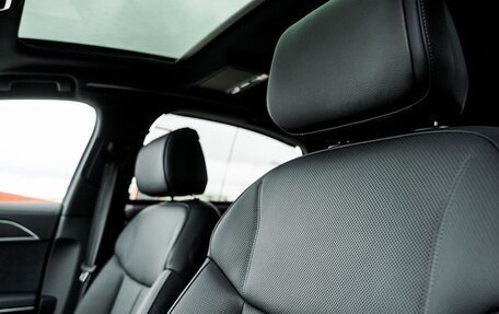 Audi A8, 2025 год, 177 629 рублей, 12 фотография