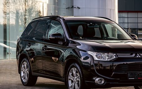 Mitsubishi Outlander III рестайлинг 3, 2012 год, 1 295 000 рублей, 7 фотография