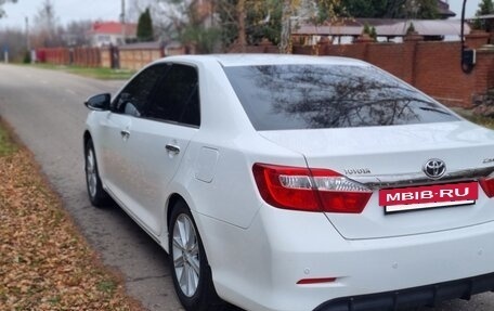 Toyota Camry, 2013 год, 1 470 000 рублей, 10 фотография