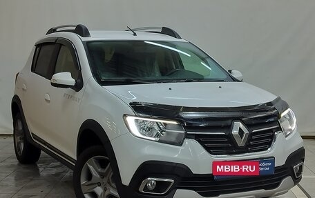 Renault Sandero II рестайлинг, 2020 год, 1 280 000 рублей, 3 фотография