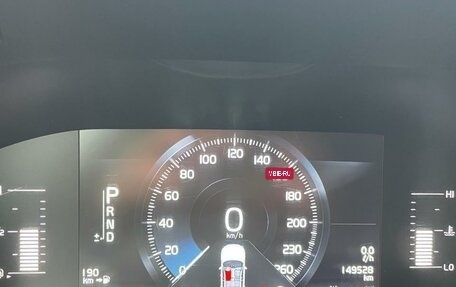 Volvo XC60 II, 2018 год, 2 500 000 рублей, 15 фотография