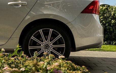 Volvo S60 III, 2017 год, 2 350 000 рублей, 10 фотография