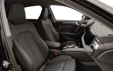 Audi A6, 2025 год, 8 350 000 рублей, 6 фотография