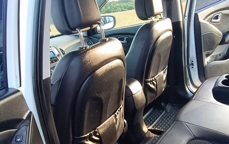 Hyundai ix35 I рестайлинг, 2011 год, 960 000 рублей, 13 фотография