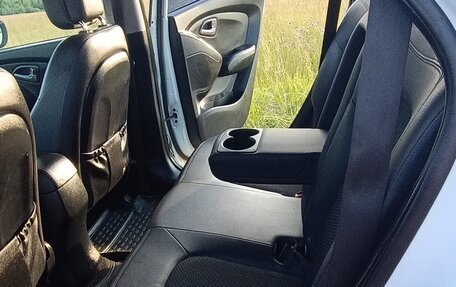 Hyundai ix35 I рестайлинг, 2011 год, 960 000 рублей, 12 фотография