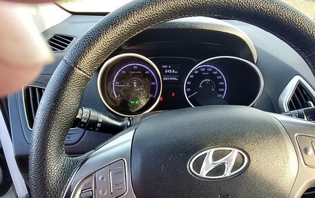 Hyundai ix35 I рестайлинг, 2011 год, 960 000 рублей, 8 фотография