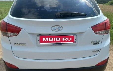 Hyundai ix35 I рестайлинг, 2011 год, 960 000 рублей, 3 фотография