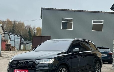 Audi Q7, 2021 год, 9 300 000 рублей, 1 фотография