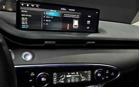 Genesis GV70, 2023 год, 6 522 500 рублей, 11 фотография