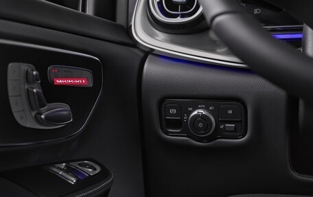 Mercedes-Benz V-Класс, 2025 год, 17 300 000 рублей, 11 фотография