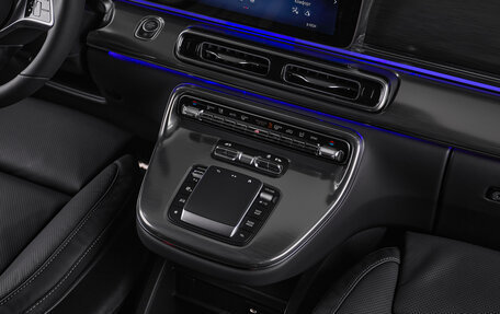 Mercedes-Benz V-Класс, 2025 год, 17 300 000 рублей, 24 фотография