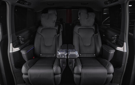 Mercedes-Benz V-Класс, 2025 год, 17 300 000 рублей, 28 фотография