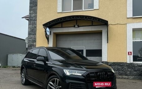 Audi Q7, 2021 год, 9 300 000 рублей, 2 фотография