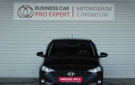 Hyundai Solaris II рестайлинг, 2020 год, 1 445 000 рублей, 2 фотография