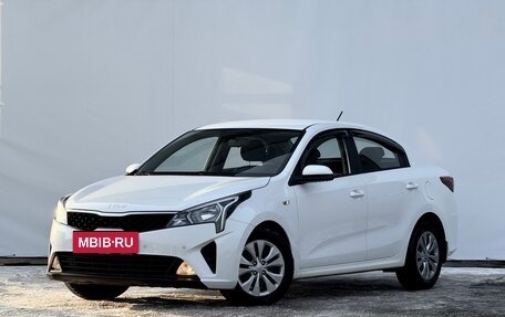 KIA Rio IV, 2021 год, 1 680 000 рублей, 2 фотография