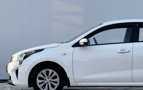 KIA Rio IV, 2021 год, 1 680 000 рублей, 7 фотография