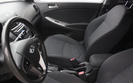 Hyundai Solaris II рестайлинг, 2015 год, 1 057 000 рублей, 10 фотография