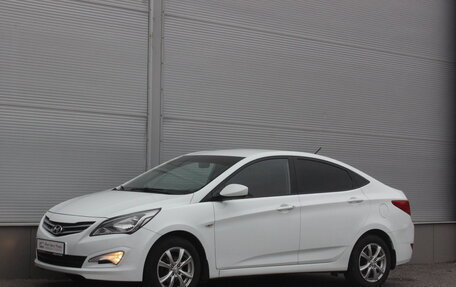Hyundai Solaris II рестайлинг, 2015 год, 1 057 000 рублей, 5 фотография