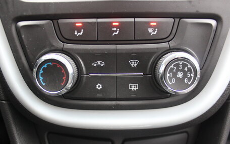 Opel Mokka I, 2014 год, 1 070 000 рублей, 23 фотография