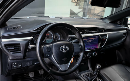 Toyota Corolla, 2013 год, 1 000 000 рублей, 12 фотография