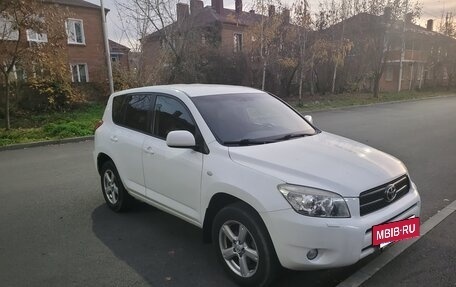 Toyota RAV4, 2007 год, 1 100 000 рублей, 6 фотография