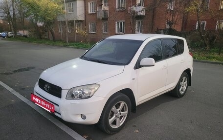 Toyota RAV4, 2007 год, 1 100 000 рублей, 5 фотография