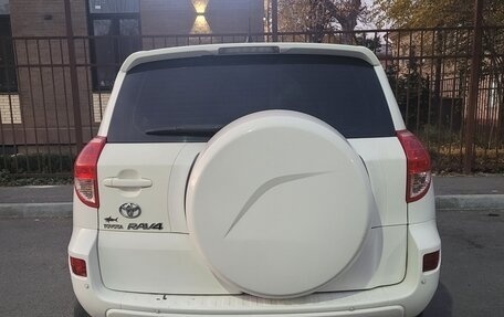 Toyota RAV4, 2007 год, 1 100 000 рублей, 2 фотография