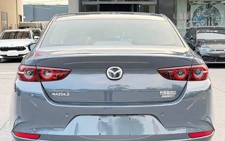 Mazda 3, 2022 год, 1 999 000 рублей, 6 фотография