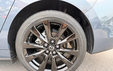 Mazda 3, 2022 год, 1 999 000 рублей, 12 фотография