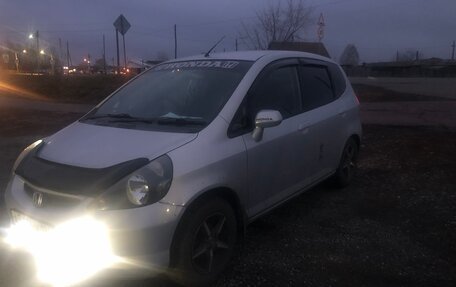 Honda Fit III, 2003 год, 520 000 рублей, 3 фотография