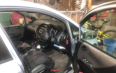 Honda Fit III, 2003 год, 520 000 рублей, 5 фотография