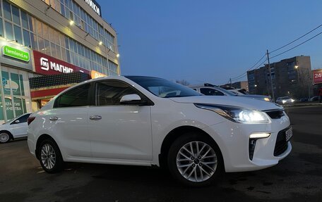 KIA Rio IV, 2018 год, 1 480 000 рублей, 4 фотография