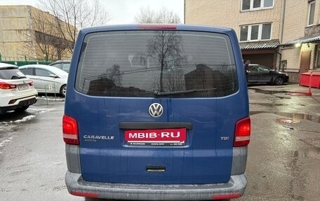 Volkswagen Caravelle T5, 2012 год, 1 400 000 рублей, 4 фотография