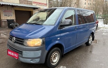 Volkswagen Caravelle T5, 2012 год, 1 400 000 рублей, 7 фотография