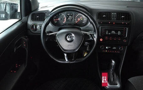 Volkswagen Polo VI (EU Market), 2017 год, 1 200 000 рублей, 11 фотография