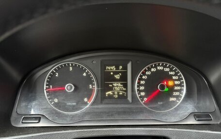 Volkswagen Caravelle T5, 2012 год, 1 400 000 рублей, 9 фотография