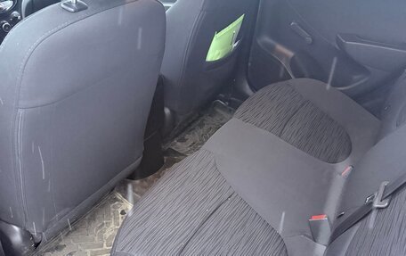 Hyundai Solaris II рестайлинг, 2015 год, 850 000 рублей, 9 фотография