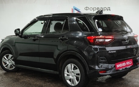 Toyota Raize I, 2020 год, 1 650 000 рублей, 4 фотография