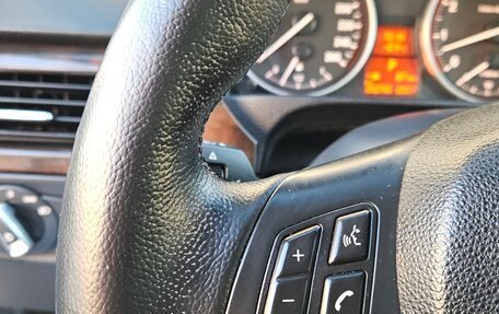 BMW 3 серия, 2011 год, 1 020 000 рублей, 16 фотография