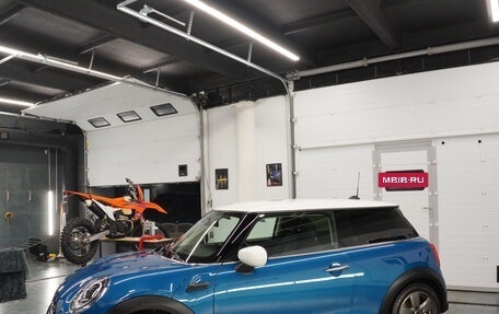 MINI Hatch, 2021 год, 2 650 000 рублей, 5 фотография