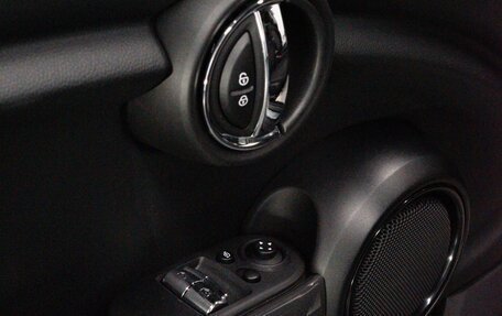 MINI Hatch, 2021 год, 2 650 000 рублей, 20 фотография