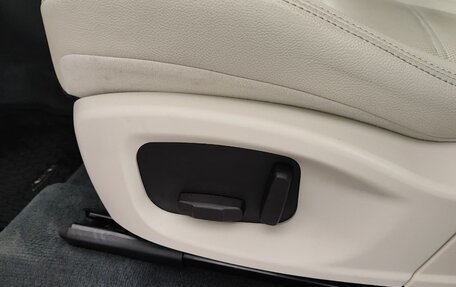 Jaguar E-Pace, 2019 год, 3 099 000 рублей, 11 фотография