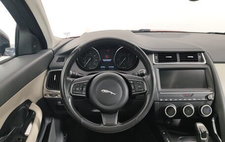 Jaguar E-Pace, 2019 год, 3 099 000 рублей, 19 фотография