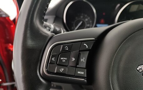 Jaguar E-Pace, 2019 год, 3 099 000 рублей, 18 фотография