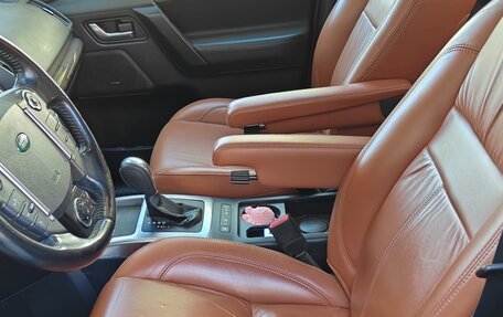 Land Rover Freelander II рестайлинг 2, 2014 год, 1 700 000 рублей, 15 фотография