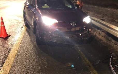 Toyota RAV4, 2019 год, 2 777 000 рублей, 14 фотография