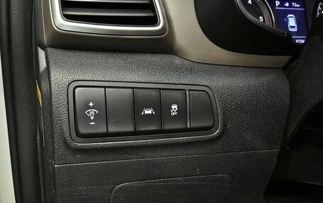 Hyundai Tucson III, 2020 год, 2 100 000 рублей, 16 фотография