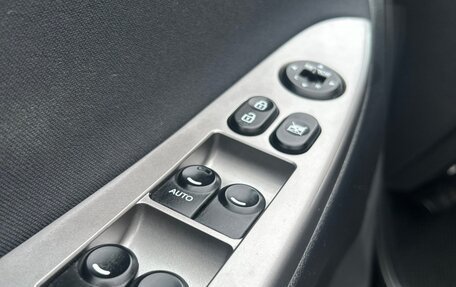 Hyundai Solaris II рестайлинг, 2015 год, 998 000 рублей, 13 фотография