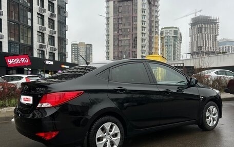 Hyundai Solaris II рестайлинг, 2015 год, 998 000 рублей, 8 фотография