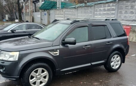 Land Rover Freelander II рестайлинг 2, 2010 год, 1 000 000 рублей, 2 фотография